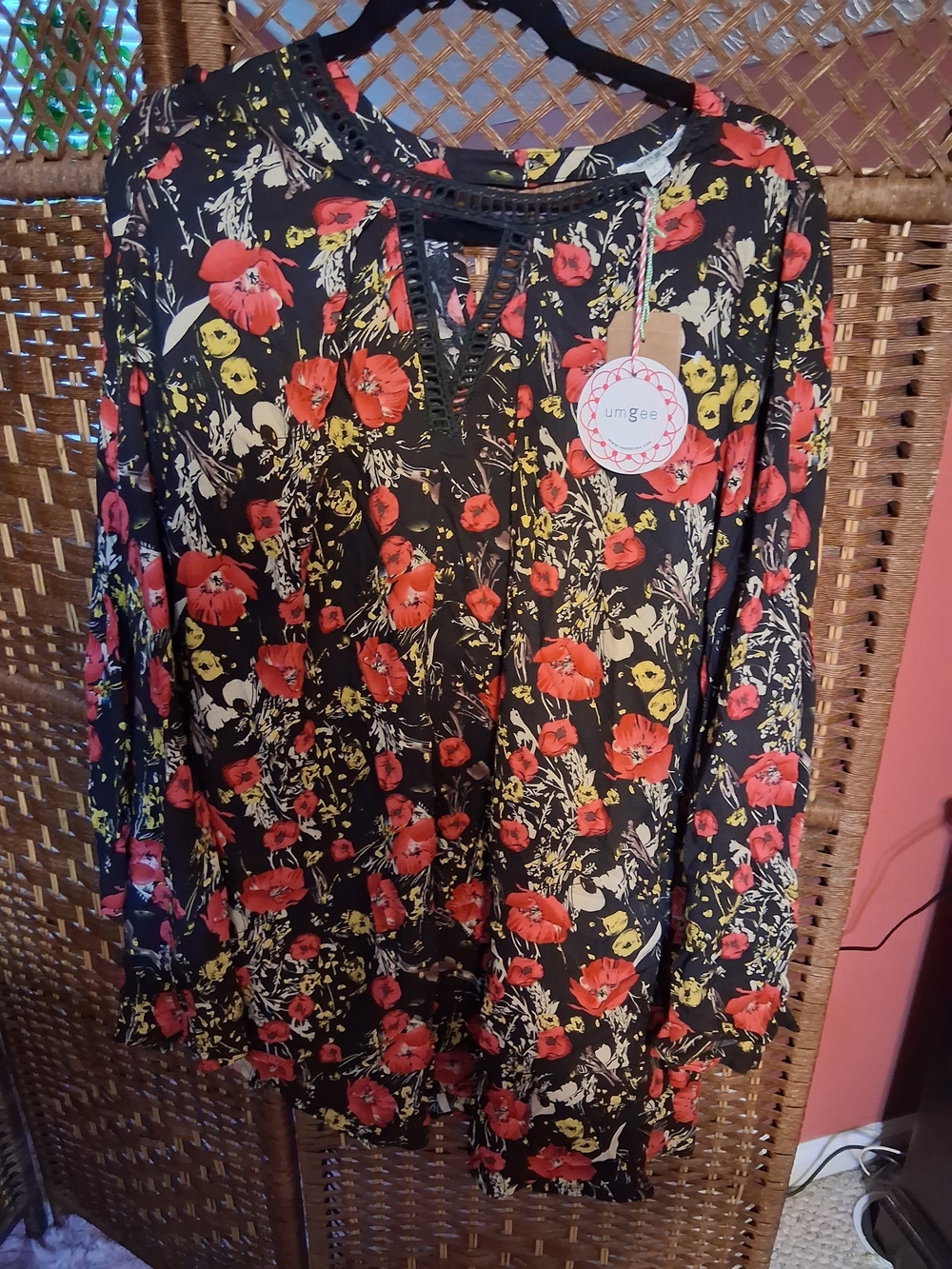 Umgee Black Floral Long Sleeve Blouse - Red & Yellow Poppy Pattern
